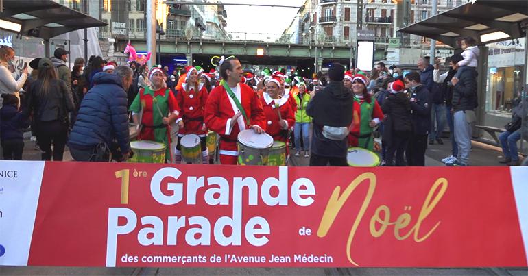 La première grande parade de noël des commerçants de l''avenue Jean Médecin